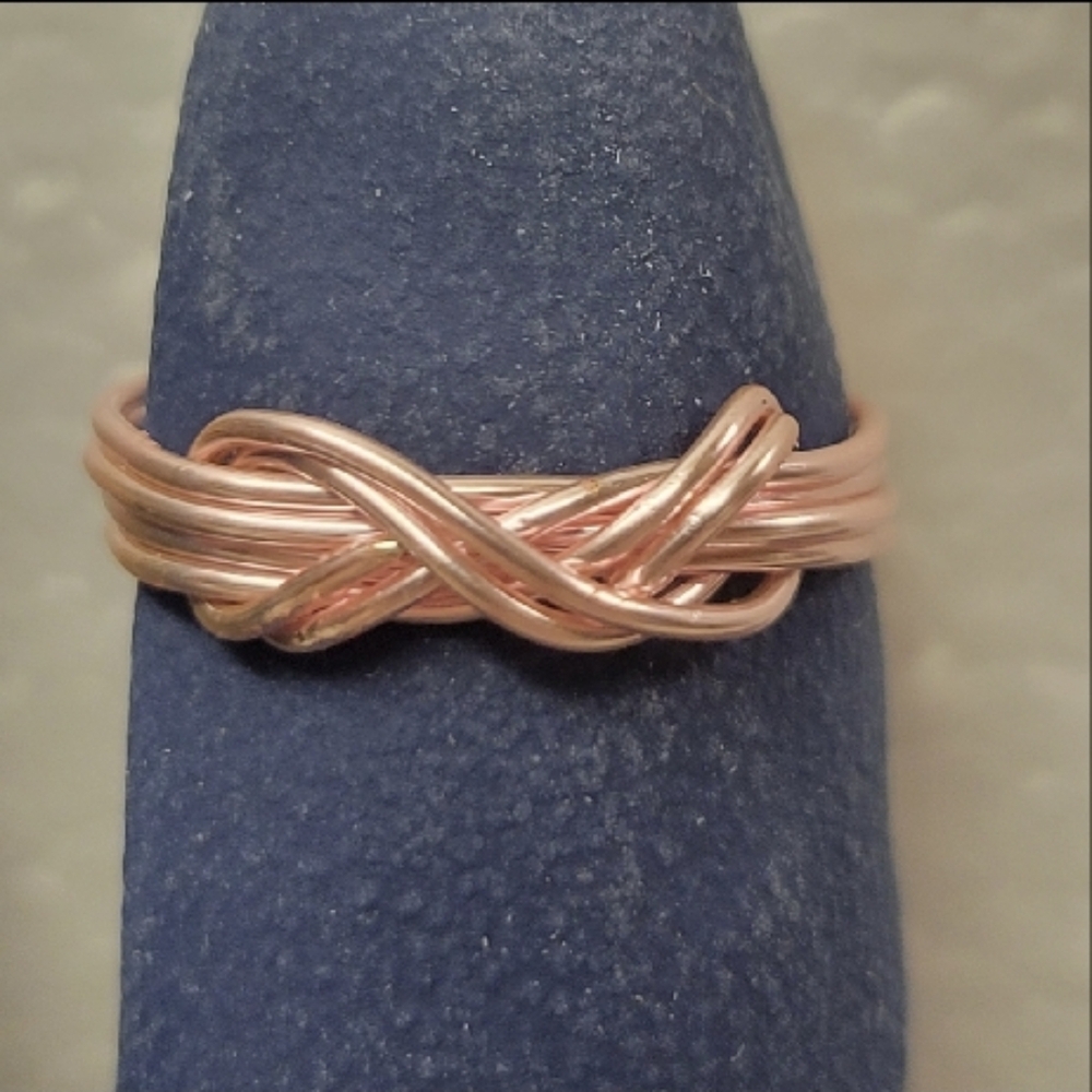 Hand Crafted Elegant Rose Gold Infinity Knot Bow Ring